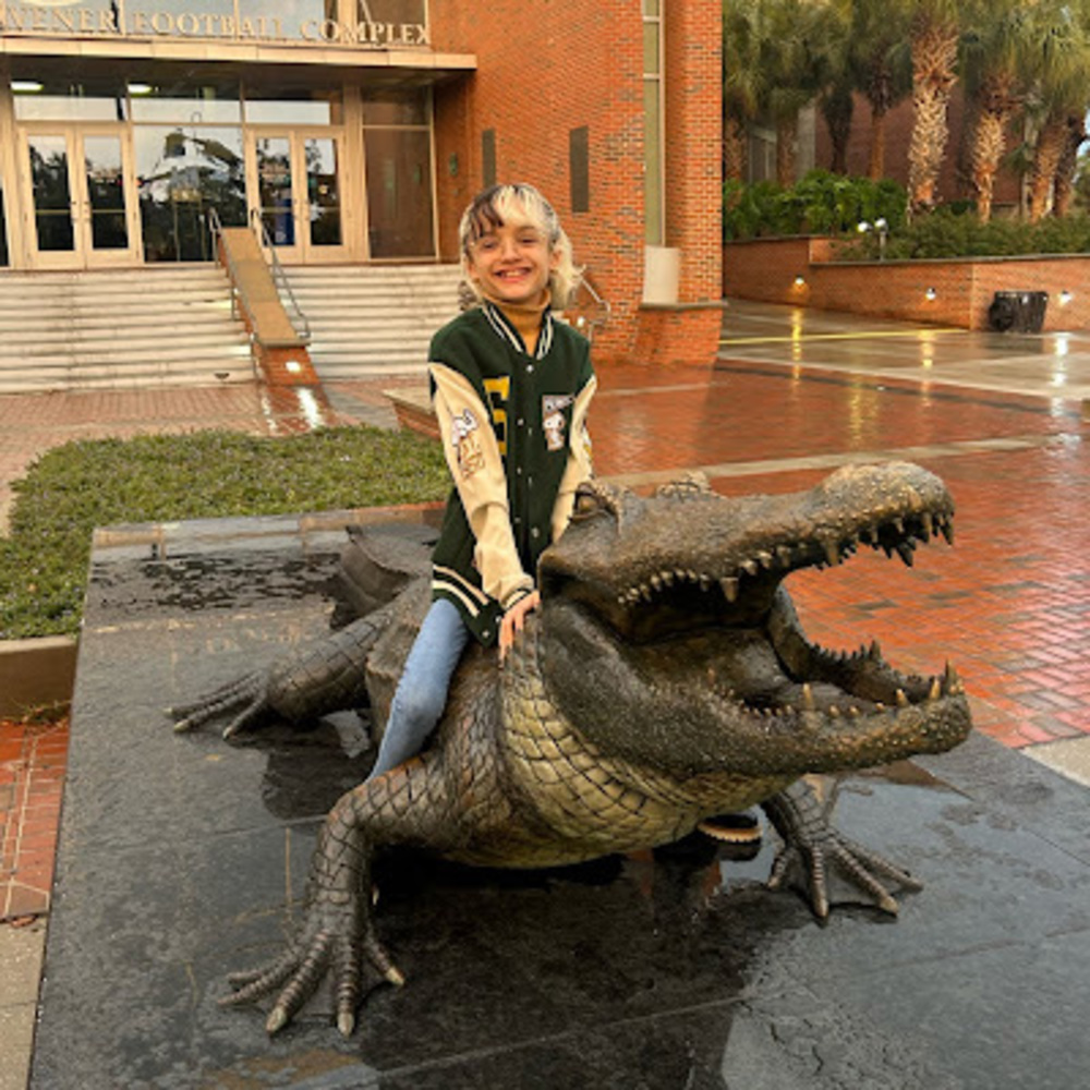 Meet your Posher, Tiffany